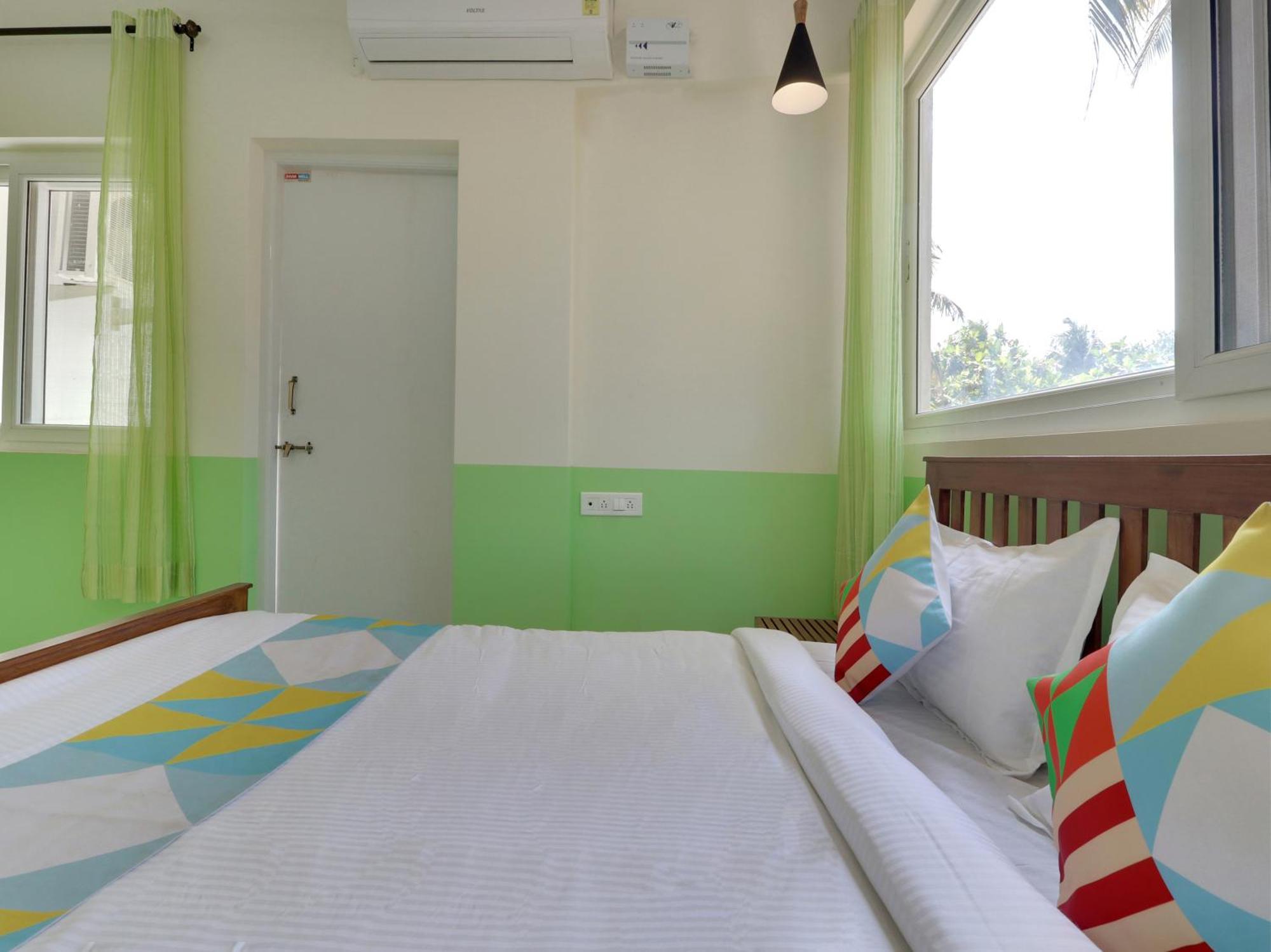 Luxury 2Bhk Apartment Near Calangute Baga Beach With Pool Exterior photo