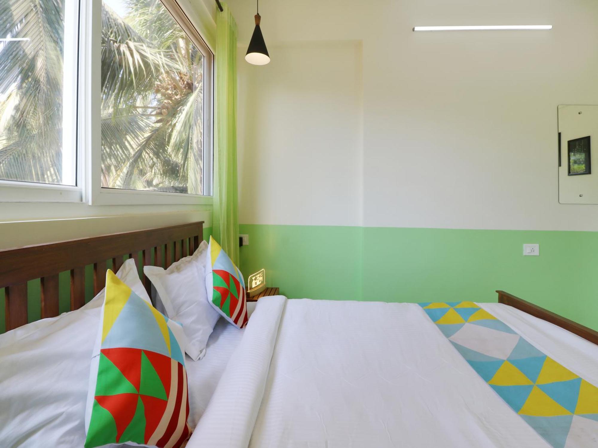 Luxury 2Bhk Apartment Near Calangute Baga Beach With Pool Exterior photo